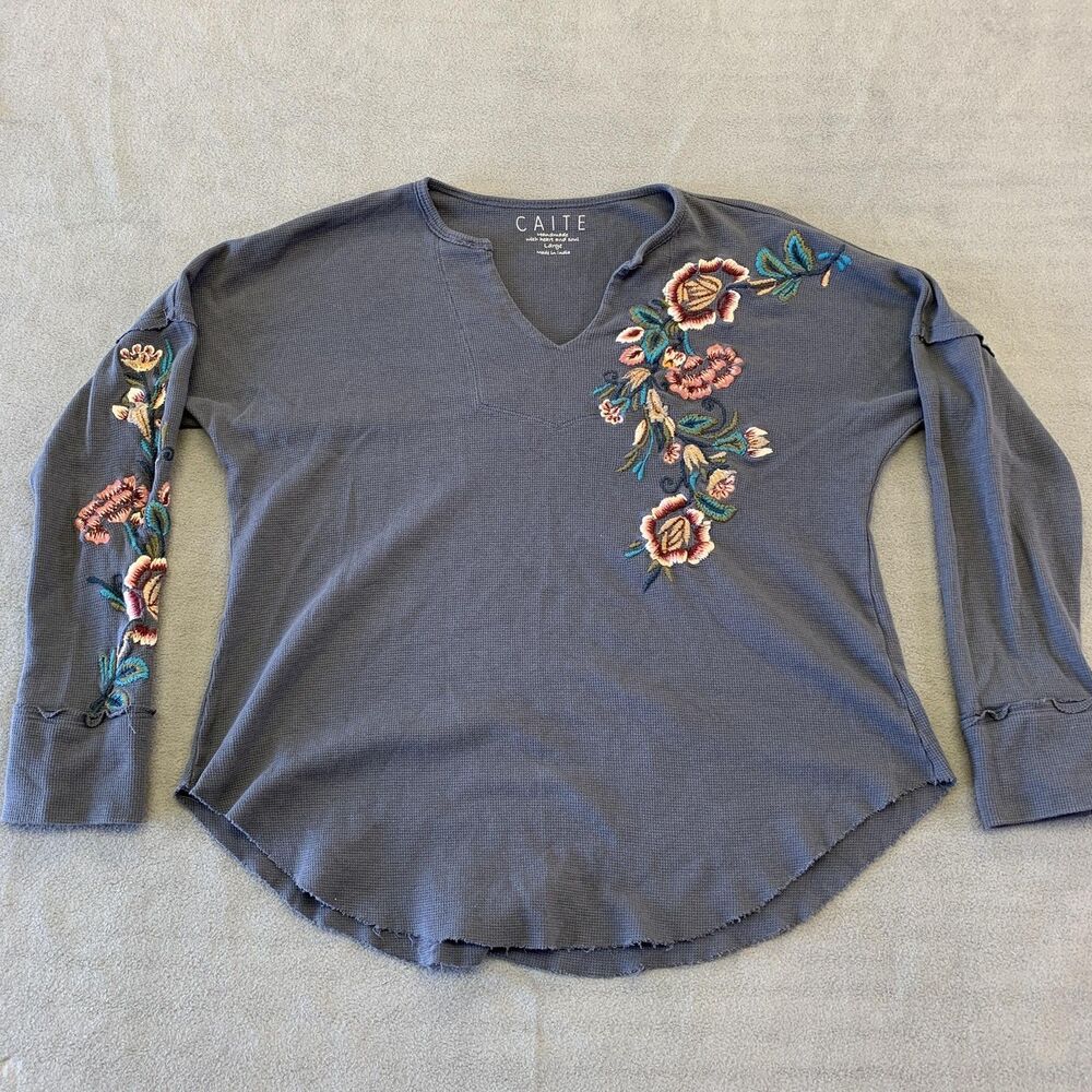 Caite Shirt Womens Large BLUE Floral Embroidered V-Neck Long Sleeve Tunic